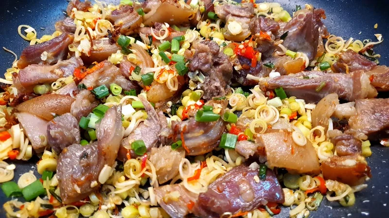 Dê xào sả ớt