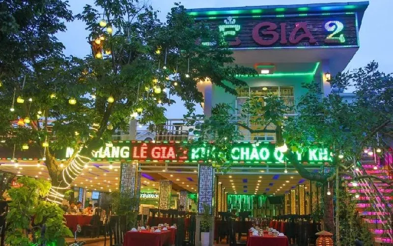 Nhà hàng hải sản Làng Cá