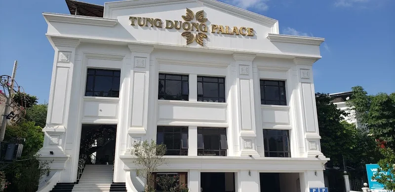 Nhà hàng Tùng Dương