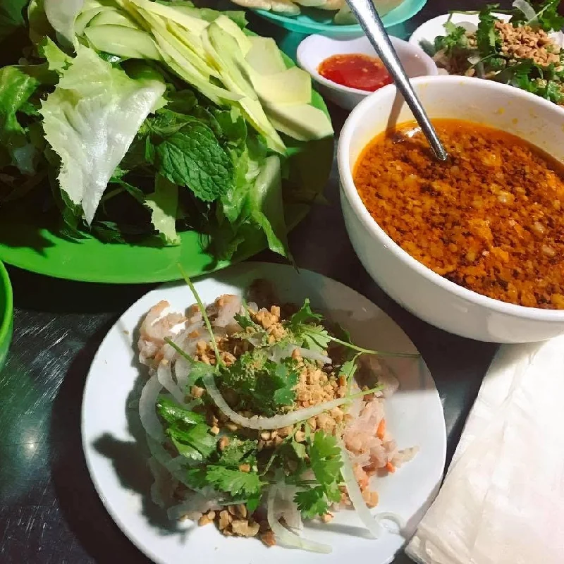 Bờ Kè Quán - 52 Cù Huân