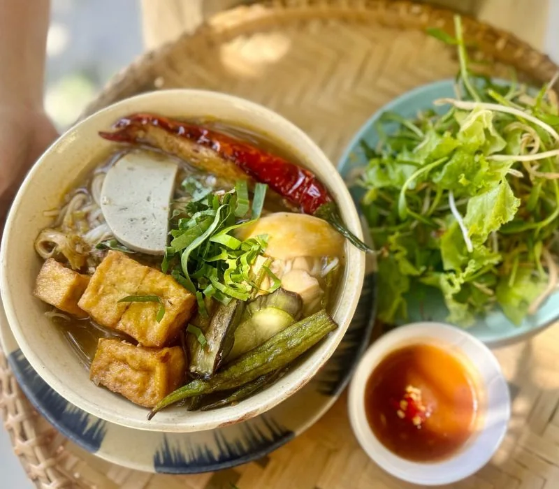 Yên Nhà hàng chay & Yoga Nha Trang