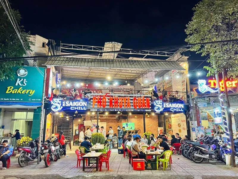 Quán nhậu Phố Khuya