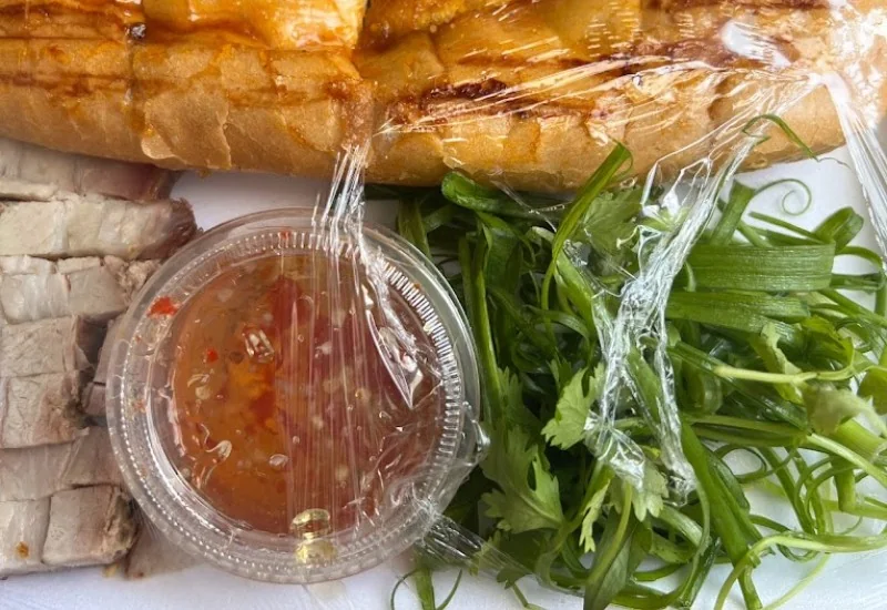Bánh mì heo quay Nha Trang Ngọc Hải