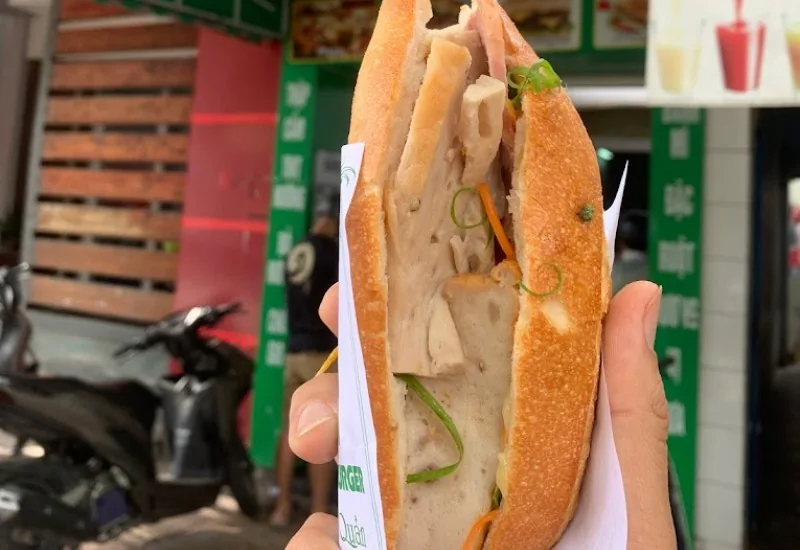 Bánh mì Ngàn Hương Nha Trang