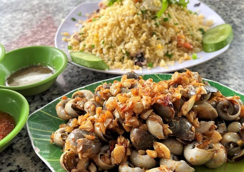 Ốc Nhưng làng chài Lương Sơn