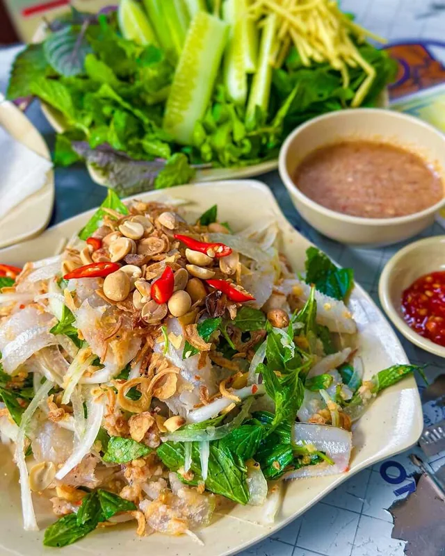 Bánh xèo hải sản