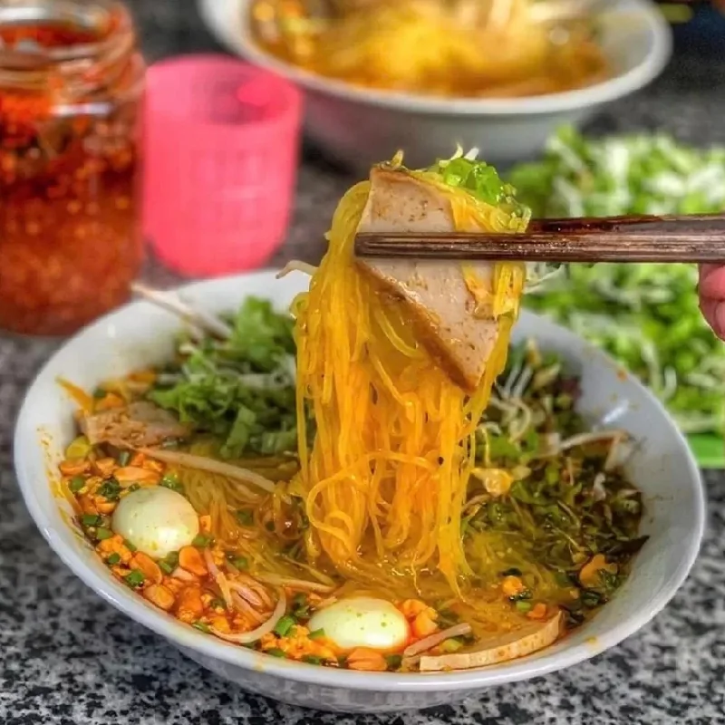 Mì Quảng Đá Chẹt