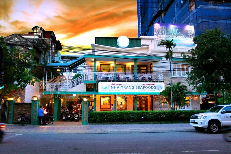 Nha Trang Seafoods Restaurant