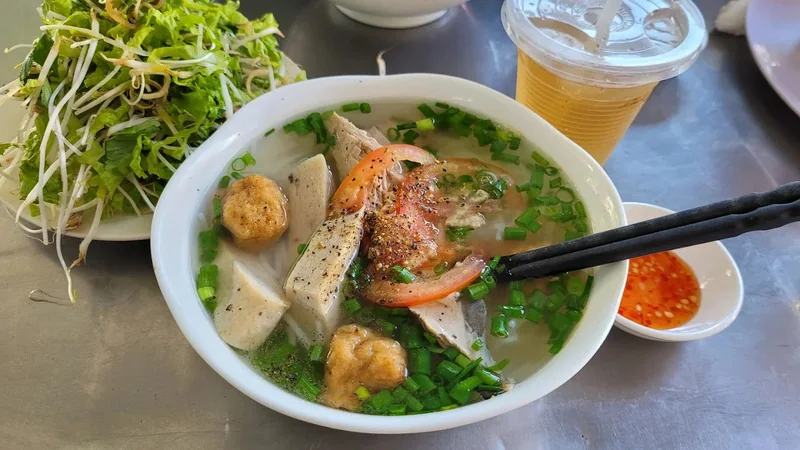 Bún cá Năm Ngư