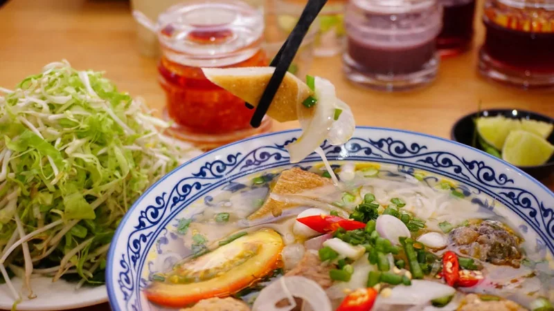 Bún chả cá quán 81