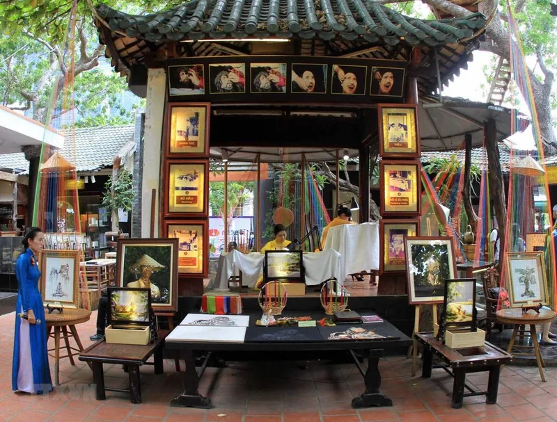 Trung tâm Tranh Thêu Nghệ Thuật XQ Nha Trang