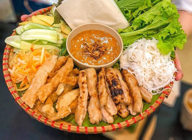 Quán nem nướng Nha Trang Dì Nương
