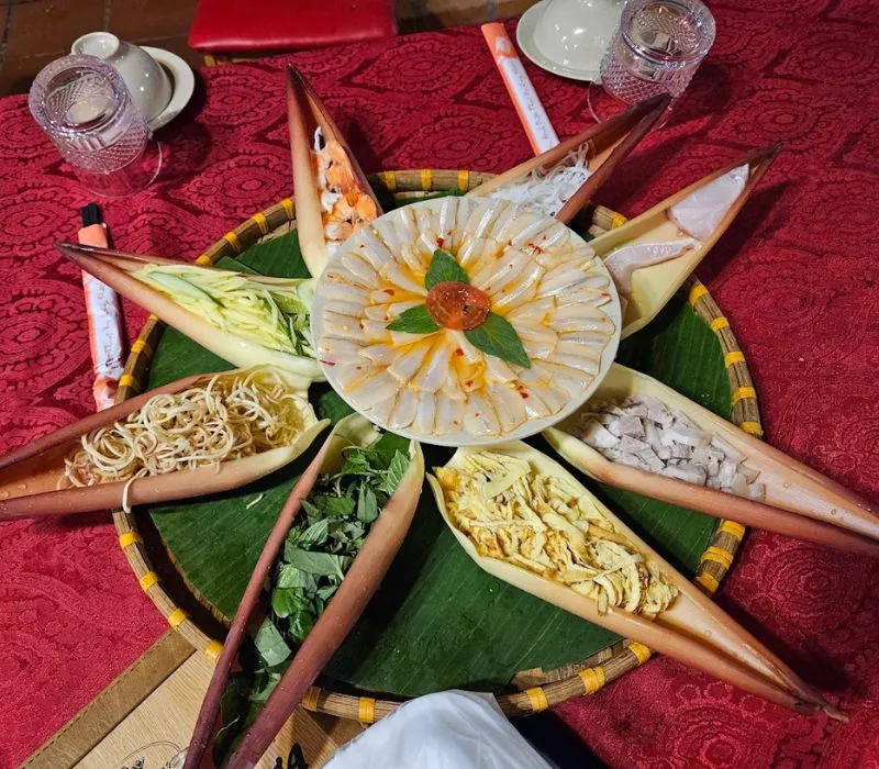 Nhà hàng Làng Chài Xưa (Mũi Né Deli)