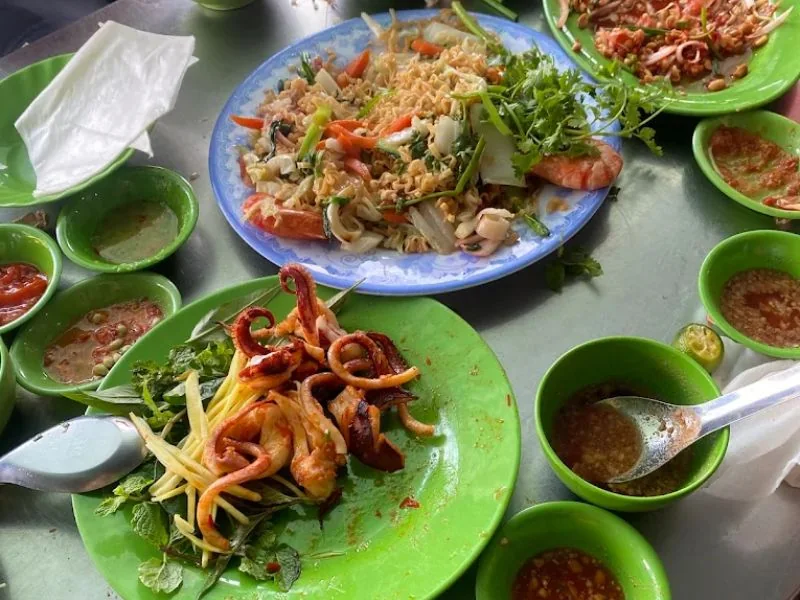 Nhậu Tư Minh - Phạm Văn Đồng