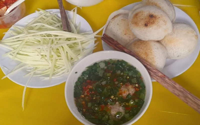 Bánh căn 14