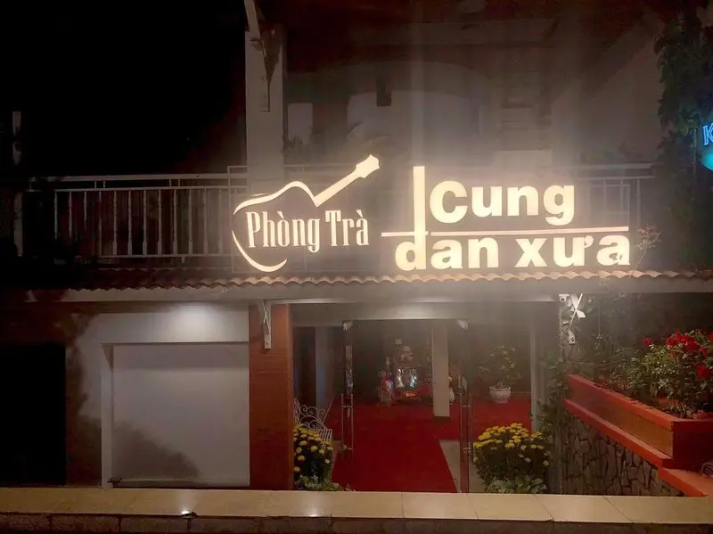Phòng trà Cung Đàn Xưa