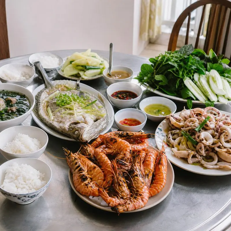 Quán ăn gia đình Đông Phương 1