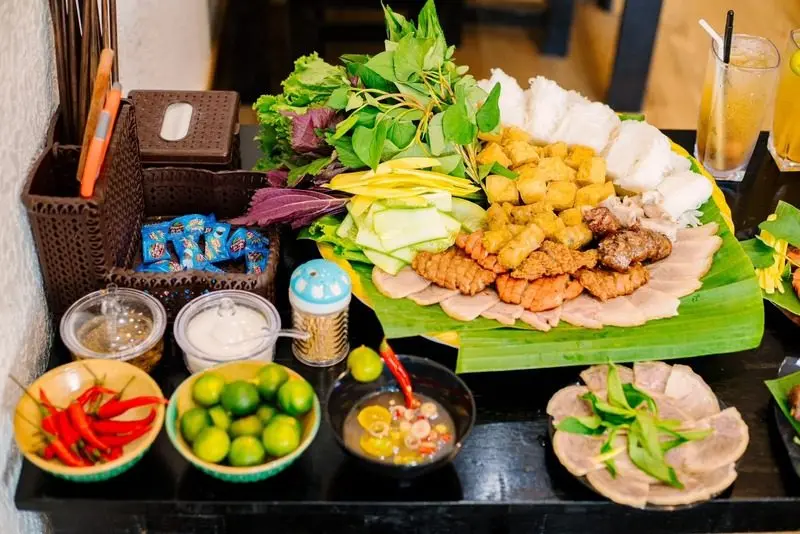 Quán Đậu