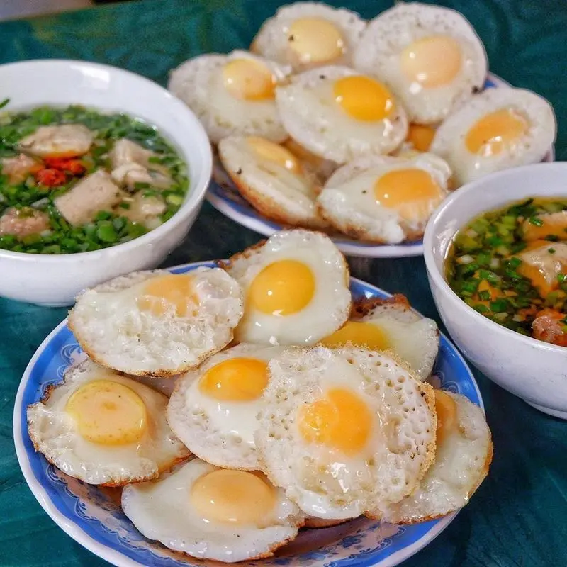 Quán Hoa Bánh Căn