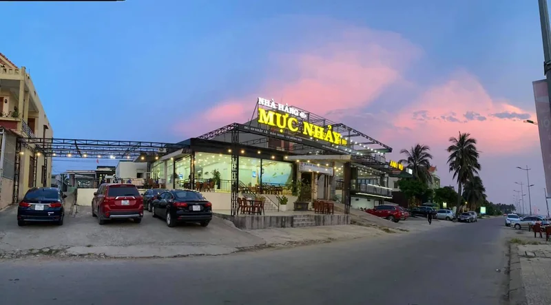 Nhà hàng Mực Nhảy