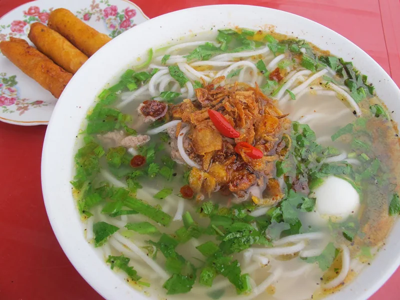 Quán cháo canh tôm sườn cá Thúy Hường