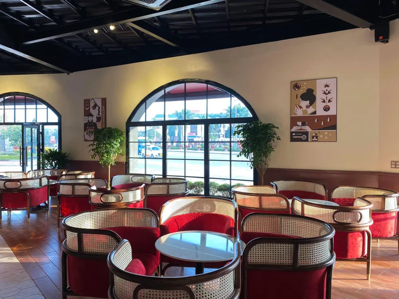 Metropolis Cafe & Eatery