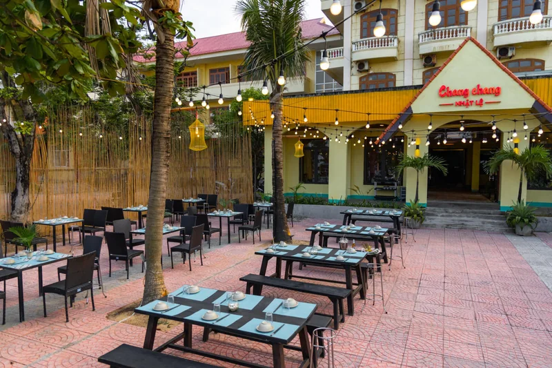 Chang Chang Beach Bar Nhật Lệ