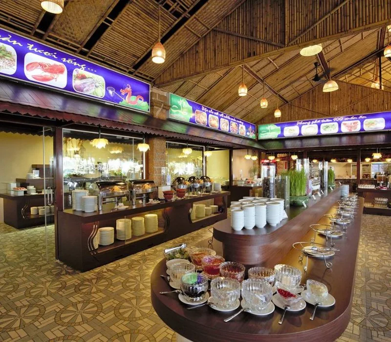 Chợ cá cảng Hạ Long