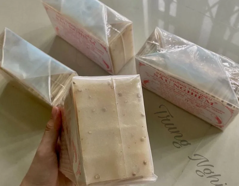 Bánh phồng tôm Sáu Nghiêm