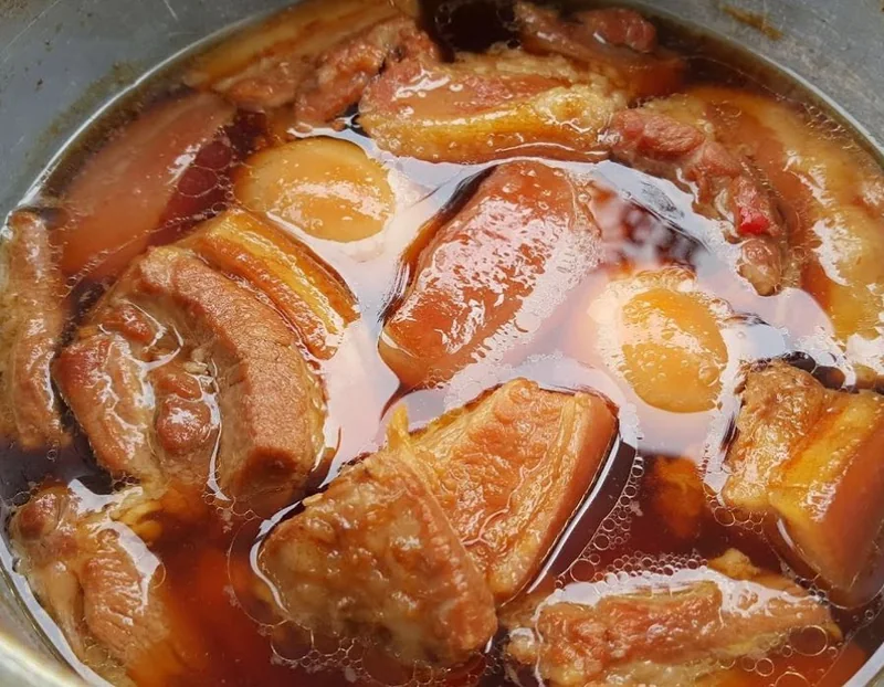 Thịt heo kho rệu