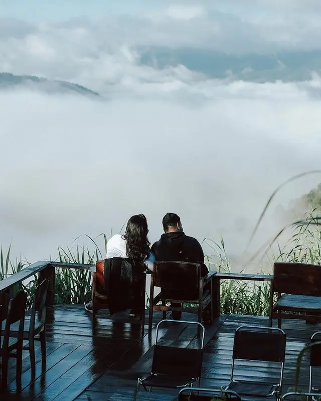 Tiệm cà phê Hoàng Hôn Chiều Đà Lạt