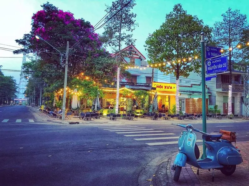 Tiệm Cafe Hồi Xưa