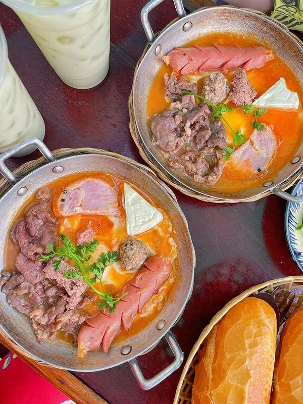 Bánh mì chảo cô Tiên