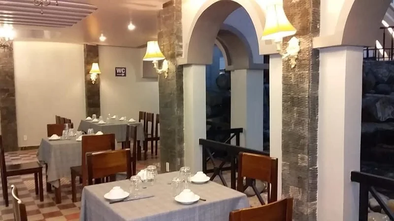 Nhà hàng Lộc Phố