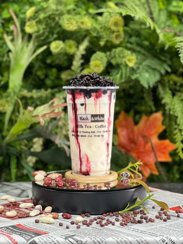 Black and White Milk Tea - Coffee