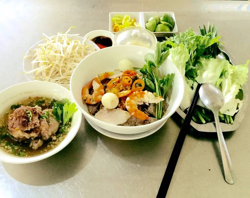 Hủ Tiếu Quần Ký