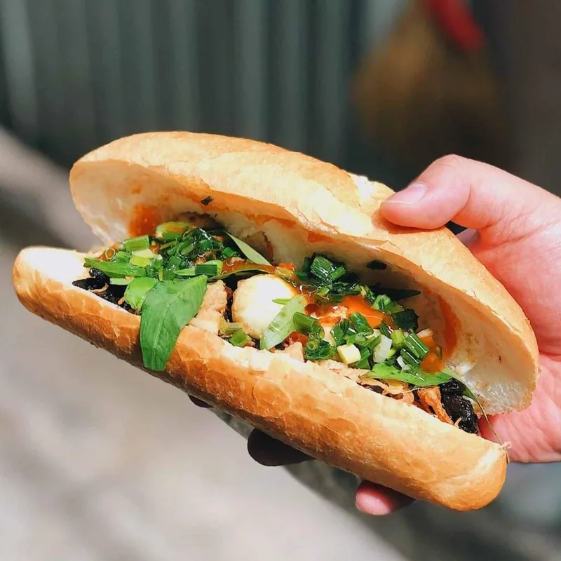 Bánh mì Chín Ngón