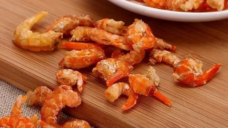 Tôm khô Biển Hồ