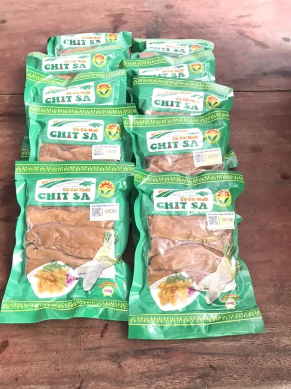 Cơ sở sản xuất củ cải muối Chịt Sa hộ kinh doanh Vương Tiển Khanh