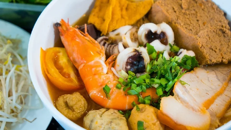 Bún riêu tôm Thuận Phúc