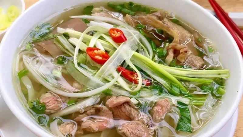 Phở Đức Chính