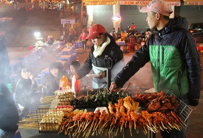 Xiên que nướng cô Hương